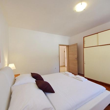 Apartmani Emili Sukošan Buitenkant foto