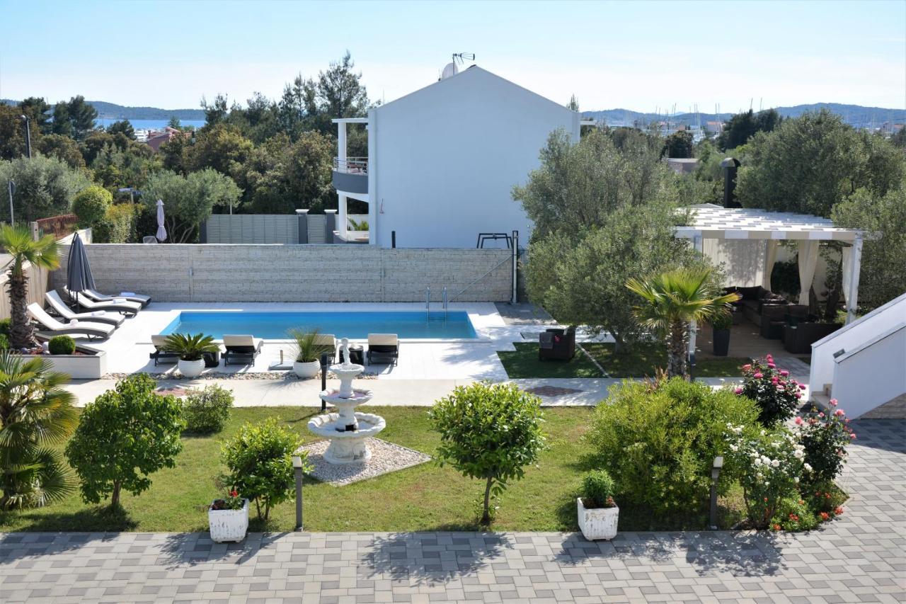 Apartmani Emili Sukošan Buitenkant foto