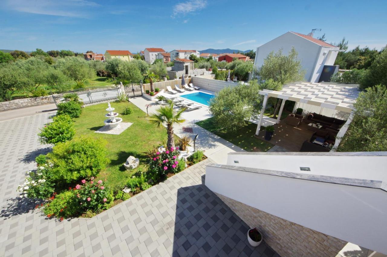 Apartmani Emili Sukošan Buitenkant foto