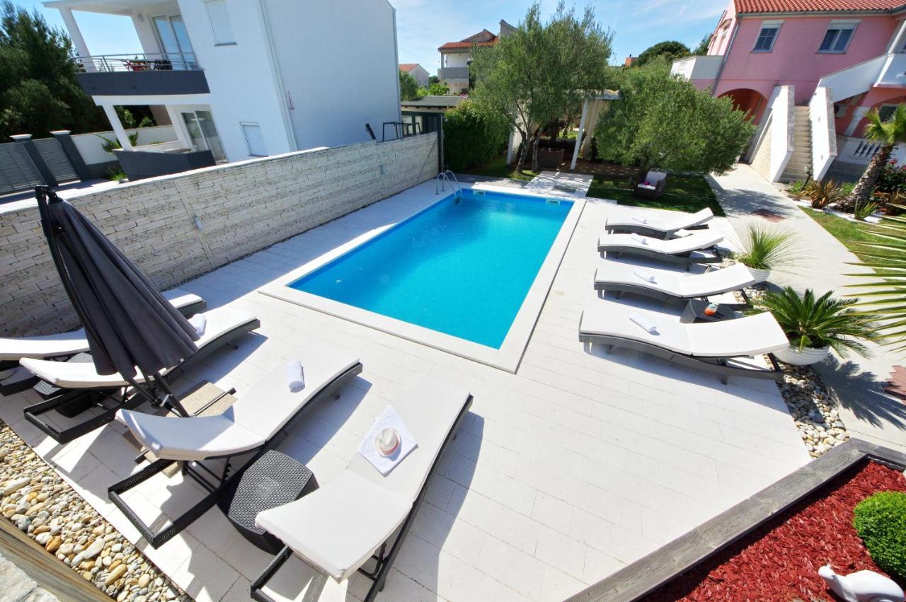 Apartmani Emili Sukošan Buitenkant foto